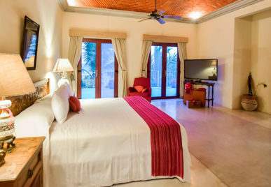 Hacienda Del Mar Bedroom